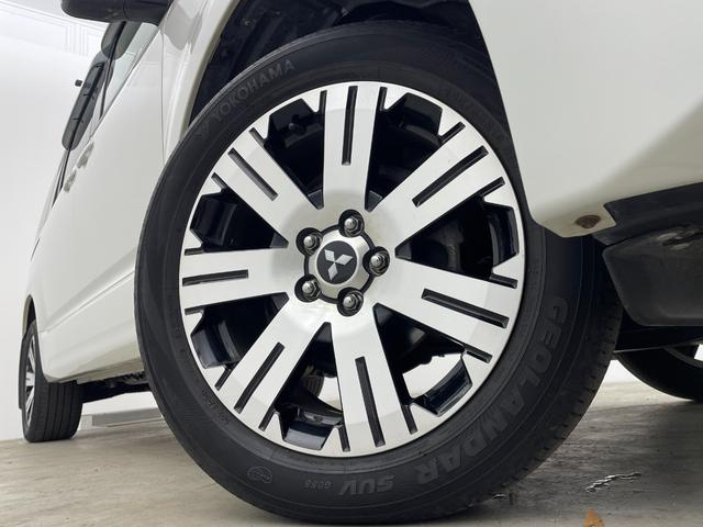 デリカＤ：５ Ｇ　パワーパッケージ　純正１０型ナビ　全周囲カメラ　パワーバックドア　アダプティブクルーズ　シートヒーター　ＢＳＭ　パワーシート　衝突被害軽減ブレーキ　車線逸脱警報　オートハイビーム　ＬＥＤヘッドライト　禁煙車（42枚目）