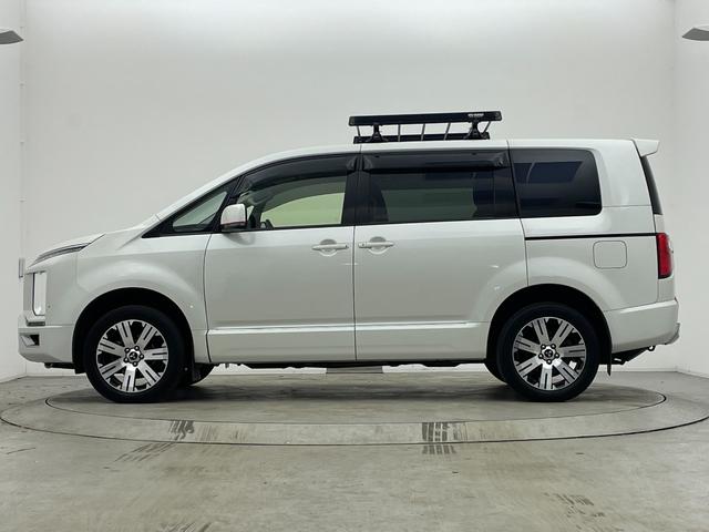 デリカＤ：５ Ｇ　パワーパッケージ　純正１０型ナビ　全周囲カメラ　パワーバックドア　アダプティブクルーズ　シートヒーター　ＢＳＭ　パワーシート　衝突被害軽減ブレーキ　車線逸脱警報　オートハイビーム　ＬＥＤヘッドライト　禁煙車（48枚目）