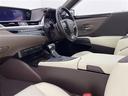 ＥＳ３００ｈ　バージョンＬ　サンルーフ　純正ナビ　パノラミックビューモニター　デジタルインナーミラー　デジタルアウターミラー　ＨＵＤ　ＢＳＭ　パワートランク　ソリスホワイト内装　三眼ＬＥＤヘッドランプ　１００Ｖ電源　禁煙車（25枚目）