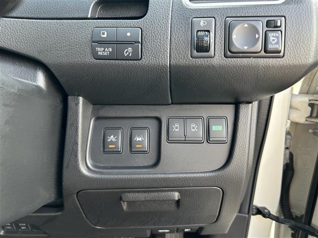 セレナ ハイウェイＳ　Ｇ　Ｓ　ＨＶ　Ａセーフ　禁煙車　純正ナビ　ＴＶ　ＢＴ　ＣＤ　ＡＵＸ　ＥＴＣ　バックカメラ　アラウンドビューモニター　クルーズコントロール　ドライブレコーダー　純正フロアマット　純正アルミホイール　両側パワースライドドア（25枚目）