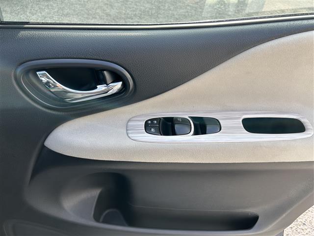 セレナ ハイウェイＳ　Ｇ　Ｓ　ＨＶ　Ａセーフ　禁煙車　純正ナビ　ＴＶ　ＢＴ　ＣＤ　ＡＵＸ　ＥＴＣ　バックカメラ　アラウンドビューモニター　クルーズコントロール　ドライブレコーダー　純正フロアマット　純正アルミホイール　両側パワースライドドア（28枚目）