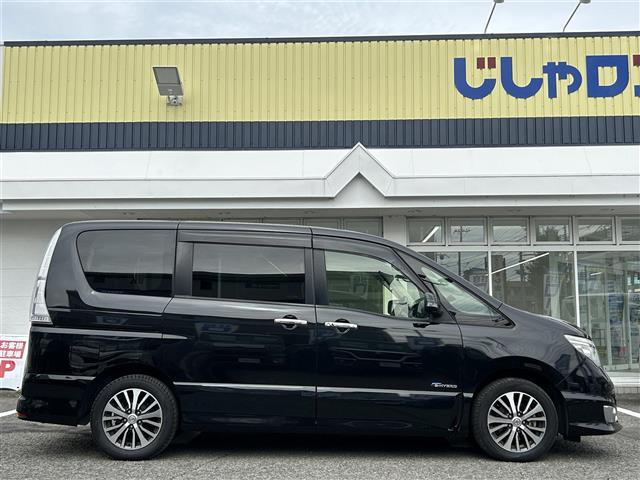 セレナ ハイウェイスター　Ｖセレ＋セーフティＩＩ　ＳＨＶ　純正ナビ　ＥＴＣ　両側パワースライドドア　３６０°カメラ　ＤＴＶ　クルーズコントロール　ＢＴ　ＡＵＸ　ＤＶＤ　ＣＤ　純正１６インチＡＷ（7枚目）