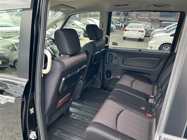 セレナ ハイウェイスター　Ｖセレ＋セーフティＩＩ　ＳＨＶ　純正ナビ　ＥＴＣ　両側パワースライドドア　３６０°カメラ　ＤＴＶ　クルーズコントロール　ＢＴ　ＡＵＸ　ＤＶＤ　ＣＤ　純正１６インチＡＷ（36枚目）