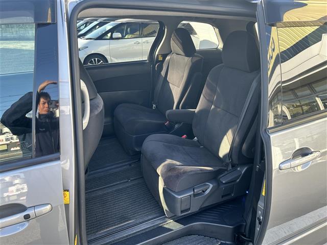 エスティマ アエラス ☆純正HDDナビ☆フルセグテレビ☆バック、サイドカメラ☆BT/CD/DVD/VTR/USB/SD☆クルーズコントロール☆両側パワースライドドア☆後席フリップダウンモニター☆ETC☆ドアバイザー(36枚目)