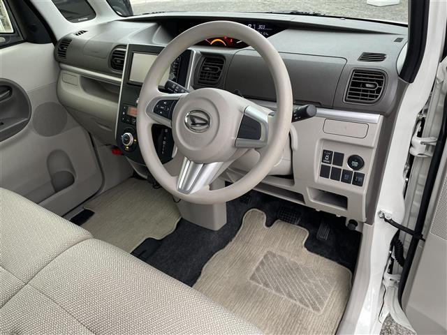 タント X 禁煙車 純正ナビ DVD BT Bカメラ フルセグTV ETC アイドリングストップ プッシュスタート 片側パワースライドドア オートライト 純正フロアマット 分離式ミラー型ドラレコ スマートキー(5枚目)