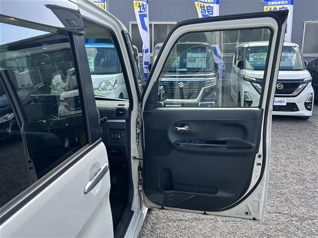 タント カスタムRS トップエディションSAIII ◇プッシュスタート◇社外ナビ◇バックカメラ◇ETC◇ハーフレザーシート◇ターボ付き◇アイドリングストップ◇横滑り防止装置◇衝突軽減ブレーキ◇両側パワースライドドア◇純正フロアマット(12枚目)