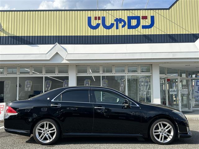 クラウン アスリート　スペシャルパッケージ　◆スマートキー◆プッシュスタート◆バックカメラ◆ＥＴＣ◆クルーズコントロール◆ステアリングリモコン◆電動格納ドアミラー◆パワーウインドウ◆防眩ミラー◆オートライト◆エアロ◆オートライト◆取扱説明書（6枚目）