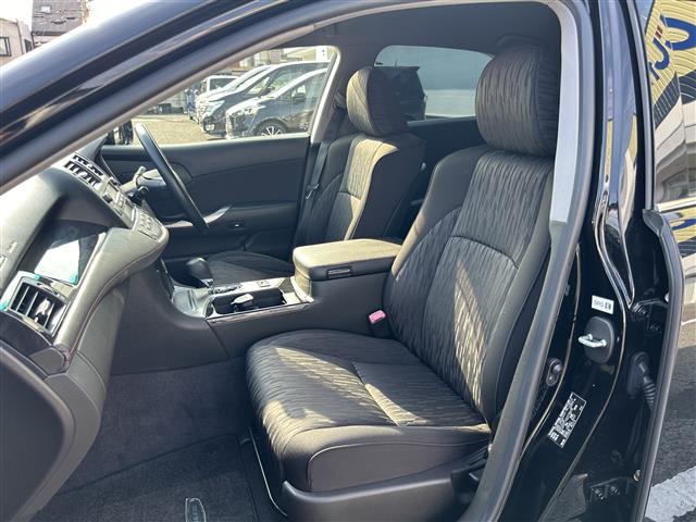 クラウン アスリート　スペシャルパッケージ　◆スマートキー◆プッシュスタート◆バックカメラ◆ＥＴＣ◆クルーズコントロール◆ステアリングリモコン◆電動格納ドアミラー◆パワーウインドウ◆防眩ミラー◆オートライト◆エアロ◆オートライト◆取扱説明書（35枚目）