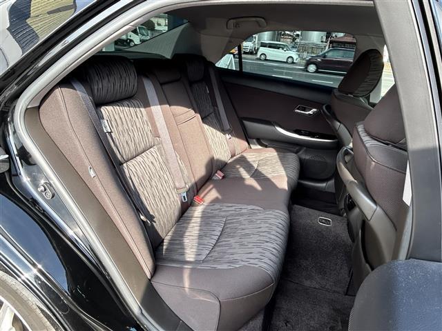 クラウン アスリート　スペシャルパッケージ　◆スマートキー◆プッシュスタート◆バックカメラ◆ＥＴＣ◆クルーズコントロール◆ステアリングリモコン◆電動格納ドアミラー◆パワーウインドウ◆防眩ミラー◆オートライト◆エアロ◆オートライト◆取扱説明書（36枚目）