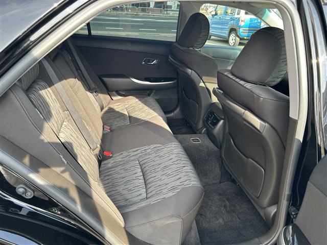 クラウン アスリート　スペシャルパッケージ　◆スマートキー◆プッシュスタート◆バックカメラ◆ＥＴＣ◆クルーズコントロール◆ステアリングリモコン◆電動格納ドアミラー◆パワーウインドウ◆防眩ミラー◆オートライト◆エアロ◆オートライト◆取扱説明書（37枚目）