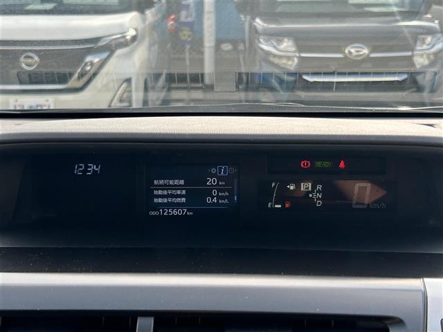 プリウスアルファ Ｓ　社外ナビ　ＥＴＣ　ＤＴＶ　ＢＴ　ＤＶＤ　ＣＤ　純正フロアマット　プッシュスタート　ドアバイザー（16枚目）