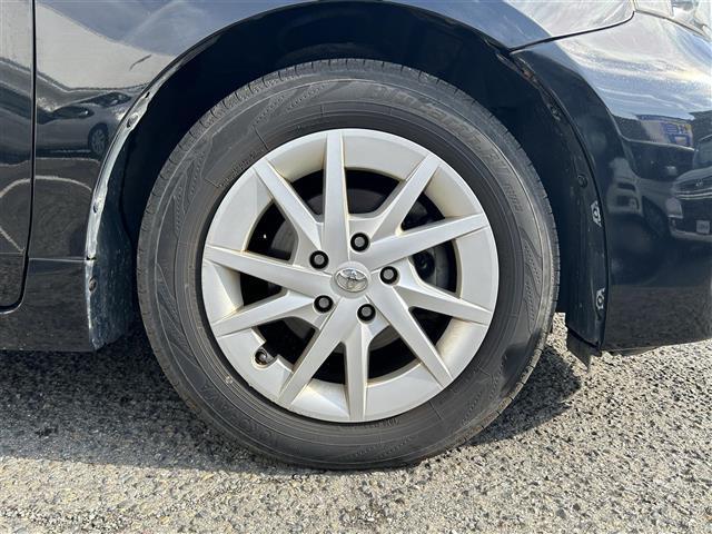 プリウスアルファ Ｓ　社外ナビ　ＥＴＣ　ＤＴＶ　ＢＴ　ＤＶＤ　ＣＤ　純正フロアマット　プッシュスタート　ドアバイザー（41枚目）