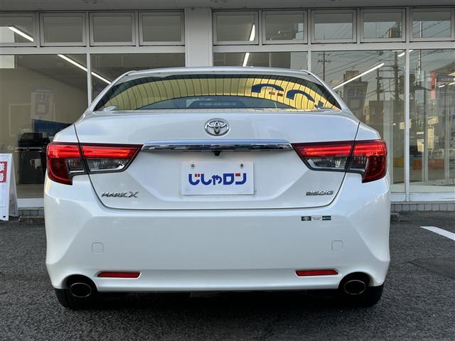 マークX 250G Fパッケージ 純正ナビ フルセグTV Bluetooth ビルトインETC 純正アルミホイール付スタッドレス車載 バックカメラ オートライト 純正フロアマット 横滑り防止機能 電動格納ミラー ドアバイザー(6枚目)