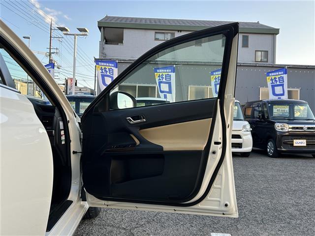 マークX 250G Fパッケージ 純正ナビ フルセグTV Bluetooth ビルトインETC 純正アルミホイール付スタッドレス車載 バックカメラ オートライト 純正フロアマット 横滑り防止機能 電動格納ミラー ドアバイザー(34枚目)