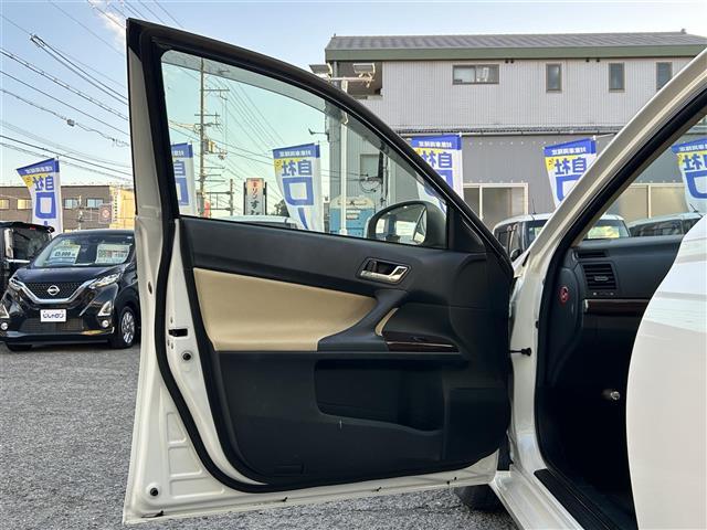 マークX 250G Fパッケージ 純正ナビ フルセグTV Bluetooth ビルトインETC 純正アルミホイール付スタッドレス車載 バックカメラ オートライト 純正フロアマット 横滑り防止機能 電動格納ミラー ドアバイザー(35枚目)