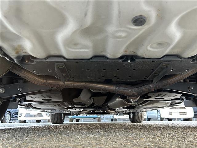 マークX 250G Fパッケージ 純正ナビ フルセグTV Bluetooth ビルトインETC 純正アルミホイール付スタッドレス車載 バックカメラ オートライト 純正フロアマット 横滑り防止機能 電動格納ミラー ドアバイザー(41枚目)