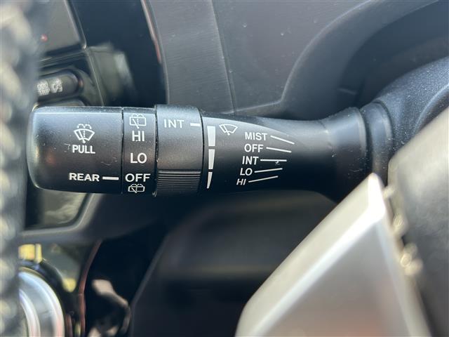 アクア X-アーバン 禁煙車 AM FM CD USB AUX ETC LEDヘッドライト オートライト 純正フロアマット 純正16インチアルミホイール ハーフレザーシート(6枚目)