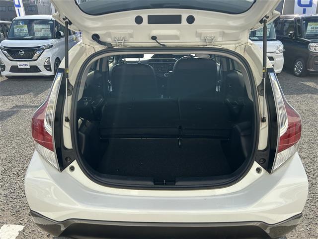 アクア X-アーバン 禁煙車 AM FM CD USB AUX ETC LEDヘッドライト オートライト 純正フロアマット 純正16インチアルミホイール ハーフレザーシート(23枚目)