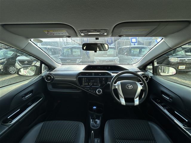 アクア X-アーバン 禁煙車 AM FM CD USB AUX ETC LEDヘッドライト オートライト 純正フロアマット 純正16インチアルミホイール ハーフレザーシート(38枚目)