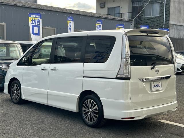 セレナ ハイウェイスター　Ｖセレクション＋セーフティ　ＳＨＶ　プッシュスタート　ディスプレイオーディオ　Ｂｌｕｅｔｏｏｔｈ　バックカメラ　ビルトインＥＴＣ　ダブルエアコン　両側パワースライドドア　オートライト　レーンキープアシスト　電動格納ミラー　純正フロア（8枚目）