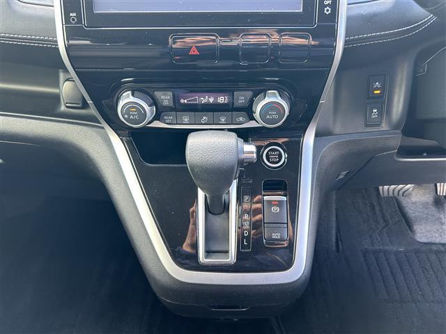 セレナ ハイウェイスター G プロパイロットED 禁煙車 純正ナビ DVD BT ETC プロパイロット レーダークルーズコントロール コーナーセンサー シートヒーター フリップダウンモニター LEDヘッドライト オートライト 両側パワスラ 純正AW(23枚目)