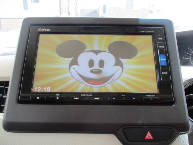 N-BOX G・Lホンダセンシング 車検R8年8月 ワンオーナー ナビ フルセグTV バックカメラ フリップダウンモニター CD DVD ETC 左側パワースライドドア 右側イージークローザードア 衝突軽減ブレーキ レーンキープアシスト(11枚目)