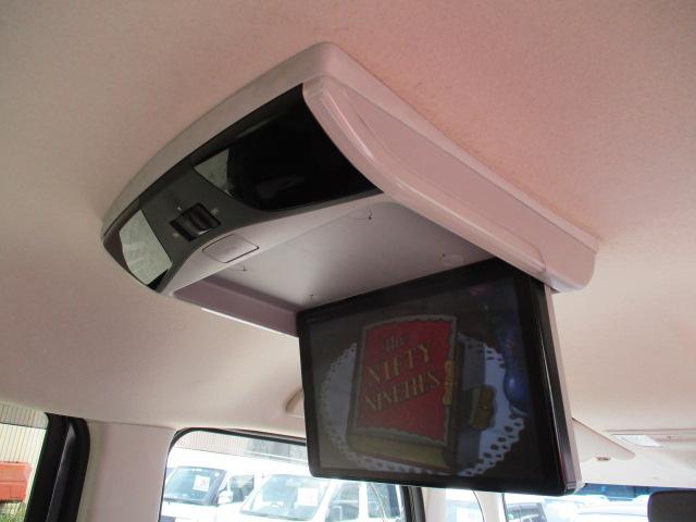 N-BOX G・Lホンダセンシング 車検R8年8月 ワンオーナー ナビ フルセグTV バックカメラ フリップダウンモニター CD DVD ETC 左側パワースライドドア 右側イージークローザードア 衝突軽減ブレーキ レーンキープアシスト(13枚目)