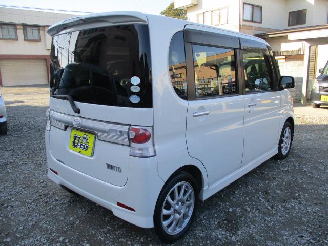 タント カスタムＲＳ　車検令和８年１２月２５日　ターボ　ＣＤ　ＨＩＤヘッドライト　フォグランプ　パワースライドドア　スマートキー　タイミングチェーン　ＭＯＭＯステアリング　純アルミホイール　ドアバイザー　プライバシーガラス（2枚目）
