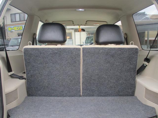 パジェロミニ ＶＲ　車検整備付　４ＷＤ　ターボ　修復歴なし　ターボタイマー　ＬＥＤヘッドライト　フォグランプ　キーレスエントリー　背面タイヤ　ドアバイザー　パワーウィンドウ　ＣＤデッキ　ＦＭ　ＡＭ　フロアマット　ＡＢＳ（9枚目）