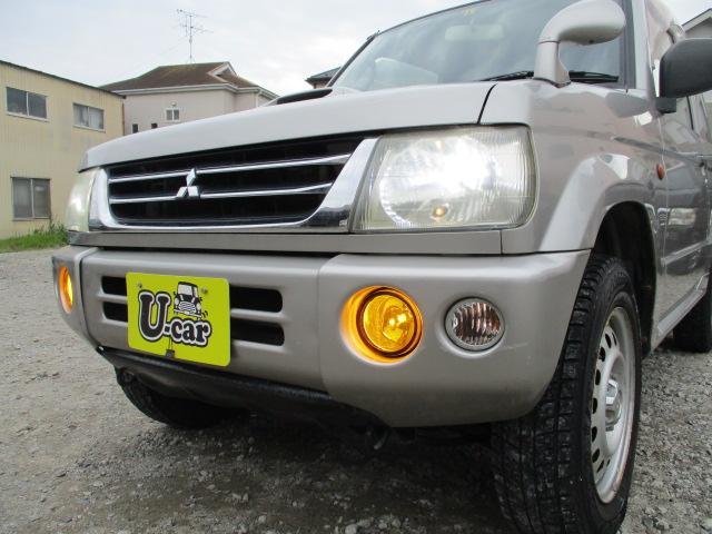 パジェロミニ ＶＲ　車検整備付　４ＷＤ　ターボ　修復歴なし　ターボタイマー　ＬＥＤヘッドライト　フォグランプ　キーレスエントリー　背面タイヤ　ドアバイザー　パワーウィンドウ　ＣＤデッキ　ＦＭ　ＡＭ　フロアマット　ＡＢＳ（15枚目）