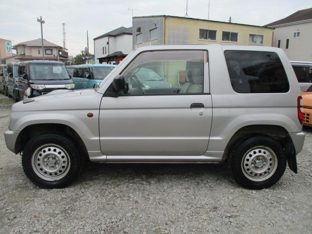 パジェロミニ ＶＲ　車検整備付　４ＷＤ　ターボ　修復歴なし　ターボタイマー　ＬＥＤヘッドライト　フォグランプ　キーレスエントリー　背面タイヤ　ドアバイザー　パワーウィンドウ　ＣＤデッキ　ＦＭ　ＡＭ　フロアマット　ＡＢＳ（24枚目）