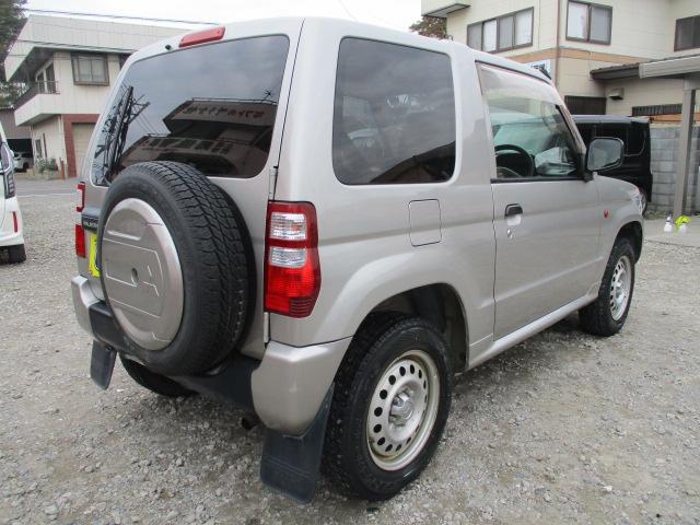 パジェロミニ ＶＲ　車検整備付　４ＷＤ　ターボ　修復歴なし　ターボタイマー　ＬＥＤヘッドライト　フォグランプ　キーレスエントリー　背面タイヤ　ドアバイザー　パワーウィンドウ　ＣＤデッキ　ＦＭ　ＡＭ　フロアマット　ＡＢＳ（27枚目）