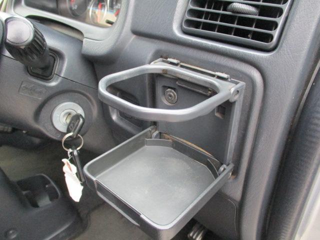 バモスホビオ M 車検整備付 ナビ 地デジTV CD 100851キロ時タイミングベルト交換済み ハイルーフ キーレス 両側スライドドア ドアバイザー フルフラットシート ヘッドライトレベライザー 純正ホイールキャップ(18枚目)