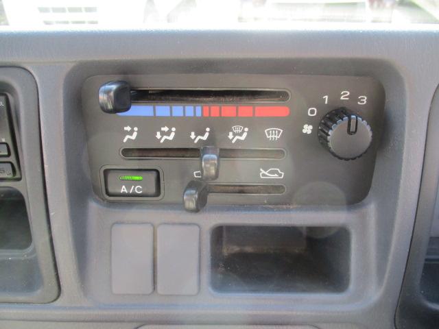 安くても保証のついた車が欲しい！納車までの間、出来れば代車が欲しい！即日乗って帰りたい！などなど！（＾＾）！お客様のご要望はさまざまだと思いますが、出来る限りお客様のご要望に沿ったお取引を心掛けます！