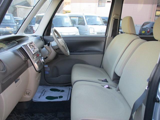 タント Ｘリミテッド　車検整備付　修復歴なし　キーフリー　ＥＴＣ　左側パワースライドドア　１３インチアルミ　電格ドアミラー　ドアバイザー　プライバシーガラス　パワーウィンドウ　ＣＤ　ＦＭ　タイミングチェーン　Ｗエアバッグ（6枚目）