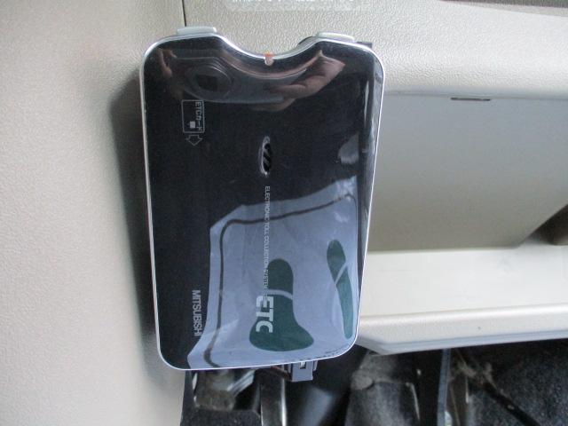 タント Ｘリミテッド　車検整備付　修復歴なし　キーフリー　ＥＴＣ　左側パワースライドドア　１３インチアルミ　電格ドアミラー　ドアバイザー　プライバシーガラス　パワーウィンドウ　ＣＤ　ＦＭ　タイミングチェーン　Ｗエアバッグ（12枚目）