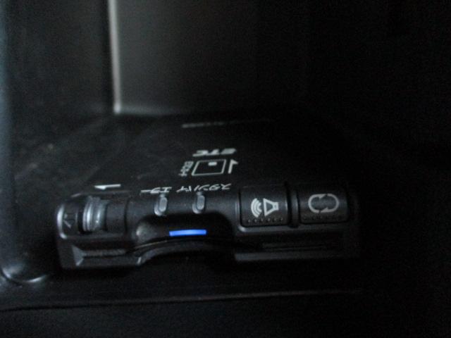 Ｎ－ＯＮＥ プレミアム・Ｌパッケージ　車検整備付き　２トンカラー　ナビ　地デジＴＶ　バックカメラ　ＣＤ　ＤＶＤ　ＥＴＣ　ＨＩＤライト　フォグランプ　１４インチアルミ　スマートキー＆プッシュスタート　電格ドアミラー　ドアバイザー　横滑り防止（15枚目）