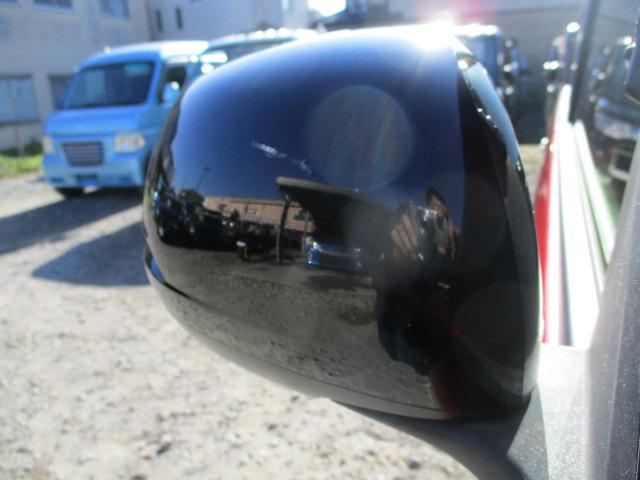 Ｎ－ＯＮＥ プレミアム・Ｌパッケージ　車検整備付き　２トンカラー　ナビ　地デジＴＶ　バックカメラ　ＣＤ　ＤＶＤ　ＥＴＣ　ＨＩＤライト　フォグランプ　１４インチアルミ　スマートキー＆プッシュスタート　電格ドアミラー　ドアバイザー　横滑り防止（22枚目）