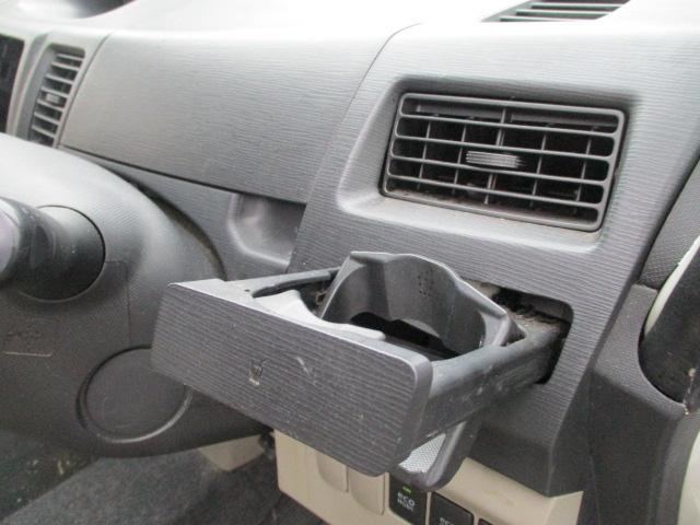 安くても保証のついた車が欲しい！納車までの間、出来れば代車が欲しい！即日乗って帰りたい！などなど！（＾＾）！お客様のご要望はさまざまだと思いますが、出来る限りお客様のご要望に沿ったお取引を心掛けます！