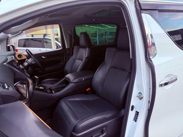 アルファードハイブリッド SR Cパッケージ 4WD/フルエアロ/サンルーフ/黒革/ALPINE11インチナビ・Fダウンモニター/フルセグ/Bカメラ/両側パワスラ/Pバックドア/クルコン/Cセンサー/Pシート/シートヒーター/前後ドラレコ/ETC(28枚目)