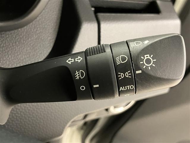ルーミー カスタムＧ　アイドリング　両側電動ＳＤ　ＬＥＤヘット　バックビューモニター　衝突回避ブレーキ　スマートキー　メモリナビ　ワンセグＴＶ　クルーズコントロール　ドライブレコーダー　オートエアコン　アルミホイール　ＰＷ（17枚目）