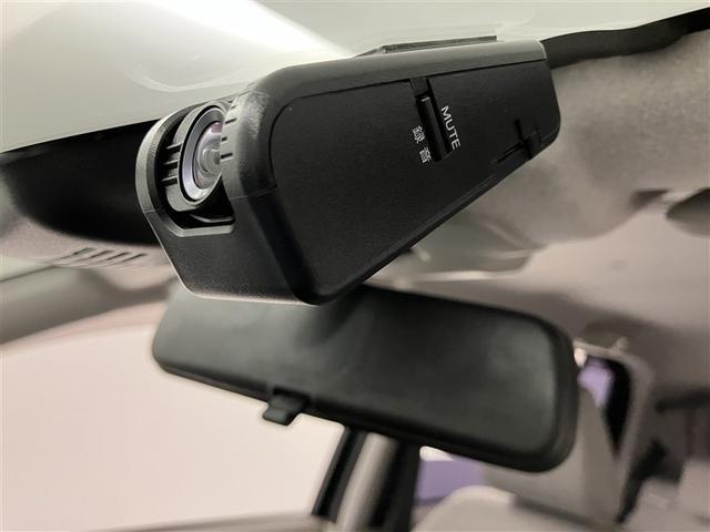 パッソ X S アルミホイール 衝突回避支援システム 整備記録簿 バックモニター ドライブレコーダー 1セグTV キーフリーシステム ETC付 デュアルエアバック メモリナビ AUX接続 iストップ ESC 1オナ(12枚目)