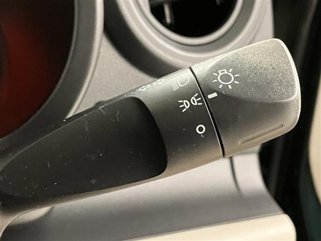 パッソ X S アルミホイール 衝突回避支援システム 整備記録簿 バックモニター ドライブレコーダー 1セグTV キーフリーシステム ETC付 デュアルエアバック メモリナビ AUX接続 iストップ ESC 1オナ(16枚目)