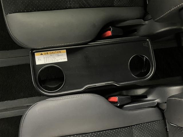 ヴォクシー ZS 煌III プリクラッシュ スマートキ アイスト DVD再生機能 記録簿付き 横滑り防止装置 ナビTV アルミ 三列シート WAC 盗難防止 オートエアコン キーレス ETC装備 パワステ メモリナビ クルコン(32枚目)