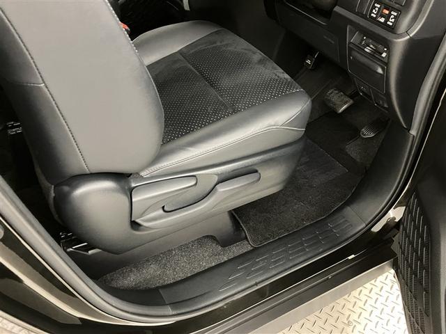 ヴォクシー ZS 煌III プリクラッシュ スマートキ アイスト DVD再生機能 記録簿付き 横滑り防止装置 ナビTV アルミ 三列シート WAC 盗難防止 オートエアコン キーレス ETC装備 パワステ メモリナビ クルコン(33枚目)