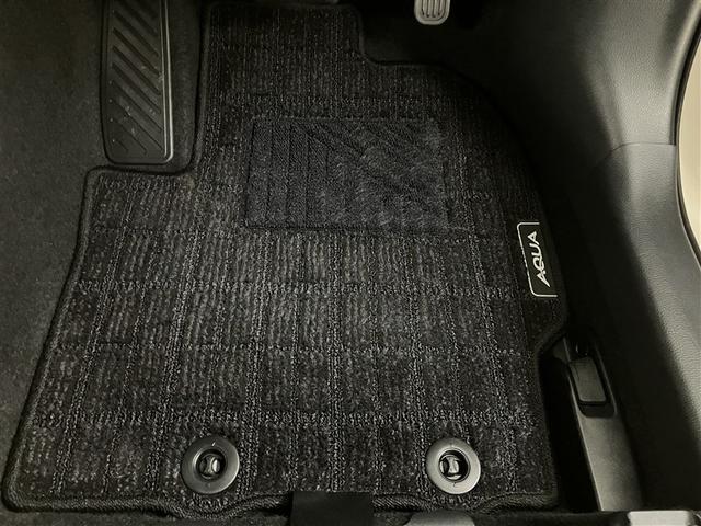 アクア Z LEDヘッドライト スマートキー 100V電源 イモビライザー アルミホイール ドライブレコーダー オートクルーズコントロール エアコン ESC ナビ カーテンエアバッグ ETC キーレス ABS(34枚目)