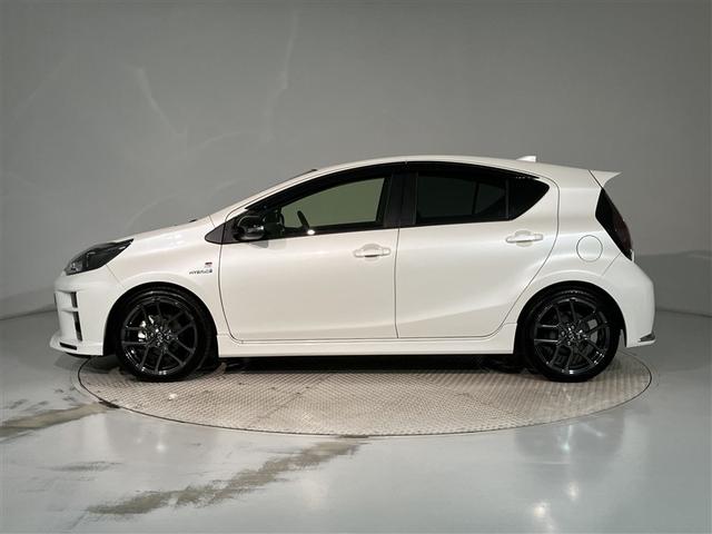 アクア G GRスポーツ・17インチパッケージ プリクラ Bモニター 1オーナー車 ナビTV スマートキー&プッシュスタート フルセグテレビ キーレス 記録簿 クルコン DVD再生 盗難防止システム AW ETC ABS オートエアコン エアバッグ(2枚目)