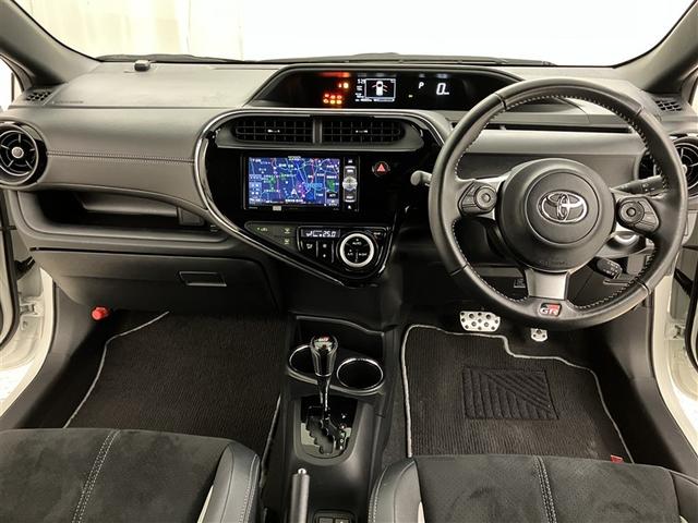 アクア G GRスポーツ・17インチパッケージ プリクラ Bモニター 1オーナー車 ナビTV スマートキー&プッシュスタート フルセグテレビ キーレス 記録簿 クルコン DVD再生 盗難防止システム AW ETC ABS オートエアコン エアバッグ(5枚目)