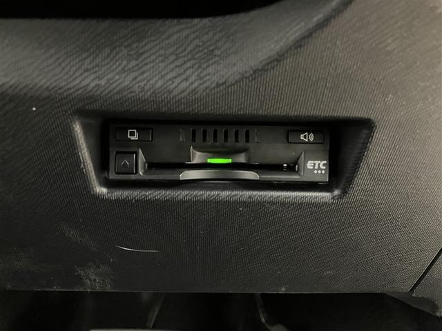 アクア G GRスポーツ・17インチパッケージ プリクラ Bモニター 1オーナー車 ナビTV スマートキー&プッシュスタート フルセグテレビ キーレス 記録簿 クルコン DVD再生 盗難防止システム AW ETC ABS オートエアコン エアバッグ(11枚目)