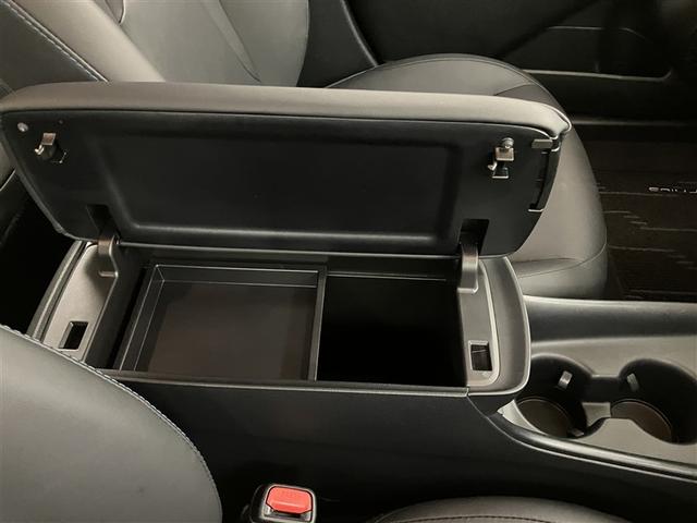 お車では、西湘バイパス・小田原ＩＣより約５分　小田原厚木道路小田原東ＩＣより約１０分です。新幹線・東海道線・小田急線・大雄山線、小田原駅・鴨宮駅にもお迎えにあがりますので、ご連絡お待ちしております。